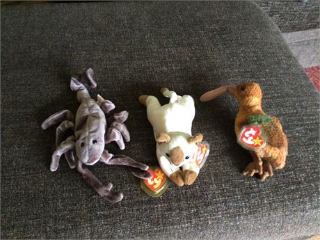 Stinger the Scorpion, Snip the Siamese Cat, Beak the Bird Beanie Babies