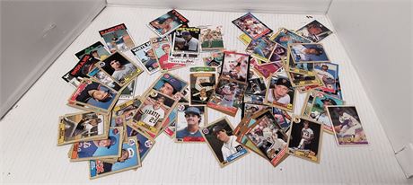 Lot Of Baseball Cards