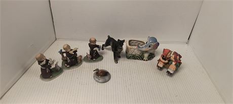 Vintage Napco Figures & Kissin Kousins Figure & More
