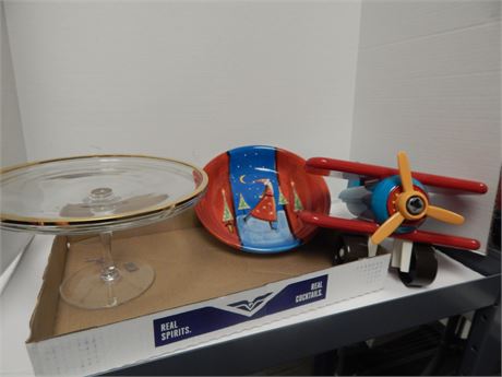 Airplane Toy & Christmas Plate & Glass Display Plate