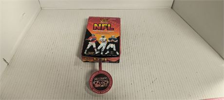 Box Of Unopened Packs 1995 Pinnacle Football Cards.Some Packs Are Partially Torn