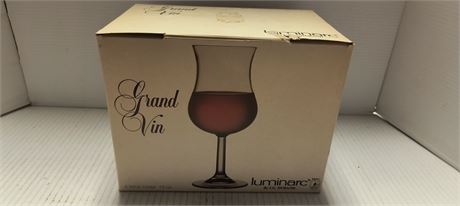Lot Of Luminarc Wine Glasses