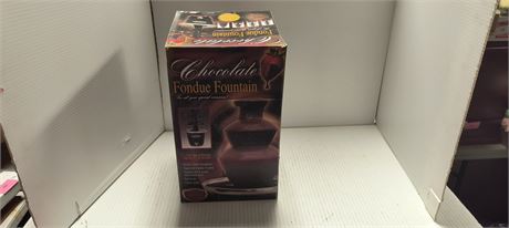 Chocolate Fondue Fountain
