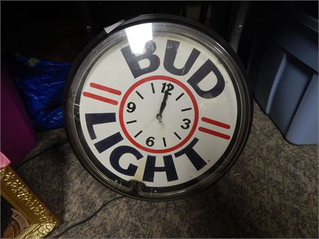 Bud Light neon Clock does not turn on
