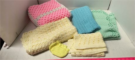 Lot Of Various Linen