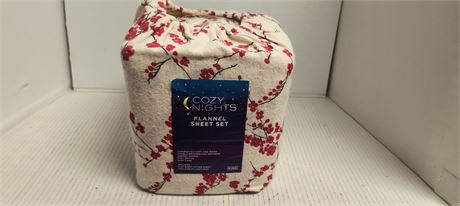 Cozy Nights Flannel Sheet Set. King Size