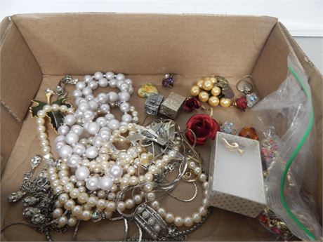 Lot Of Jewelry