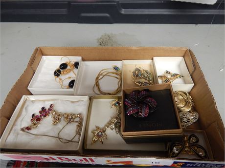 Lot Of Jewelry