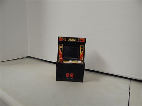 Vintage Mini Joust Game