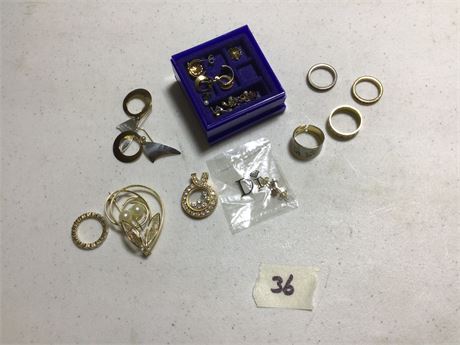 Jewelry Lot: 4 Rings, Earrings, Pins