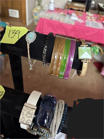 Watch, Bracelets