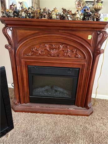 Electric Fireplace (Figurines on top NOT included)