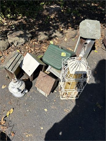 Bird Houses, Feeder