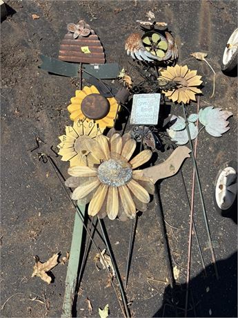 Garden Decor