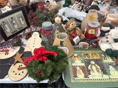 Christmas Decor, Cutting Board, Candles