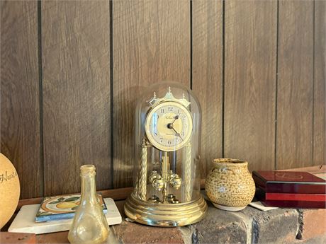 Misc Lot, Clock