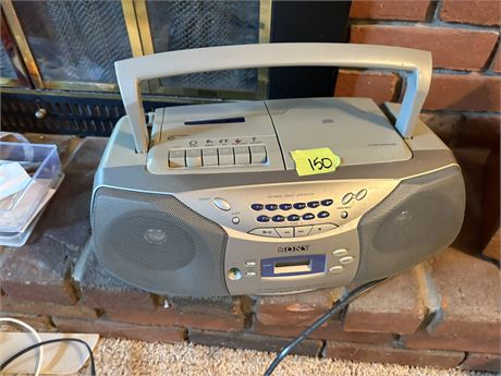 Radio, Cassette, CD
