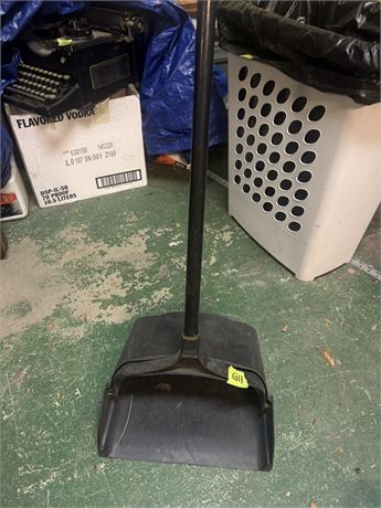 Dust Pan