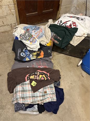 T-Shirts Lot