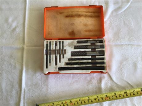 Screw Extractor Set