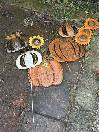 Pumpkins and Sunflower Decor