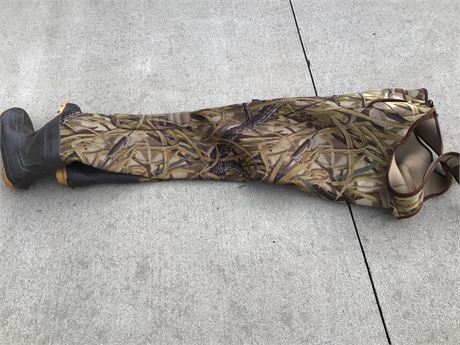 Hodgman Chest Waders Size 12 - wore them in lake and no Leaks