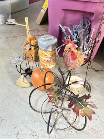 Fall Pumpkins, Rooster, Misc Decor