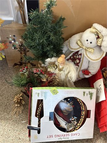 Christmas Decor Lot