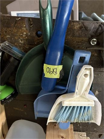 Brush and Dust Pans