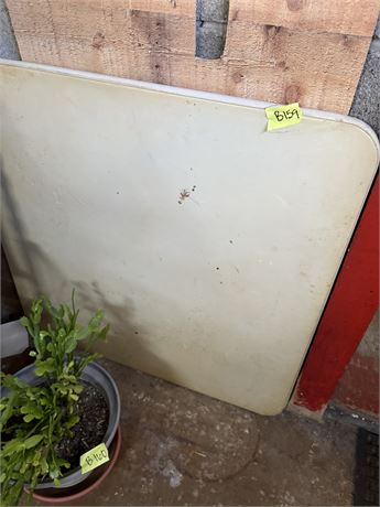 Folding Table