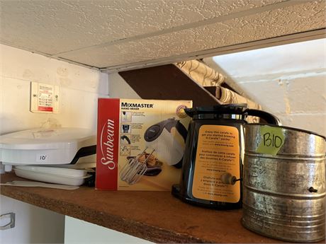 Kitchen Items, Foreman Grill, Mixer, Caraf, Sifter