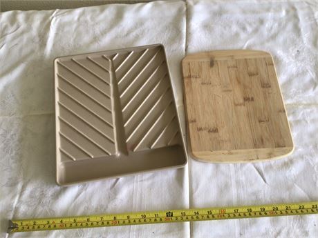 Bacon Cooker and Cutting Board
