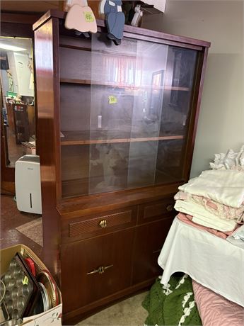 MCM Cabinet One Piece