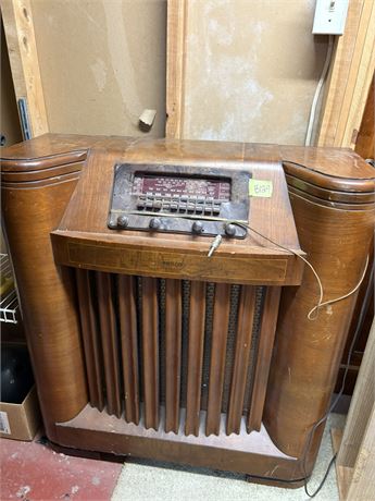 Antique Philco Radio (In Basement)
