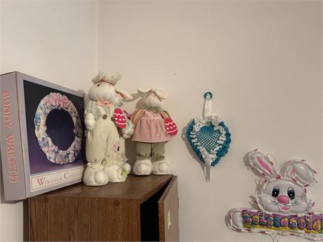 Easter Decor