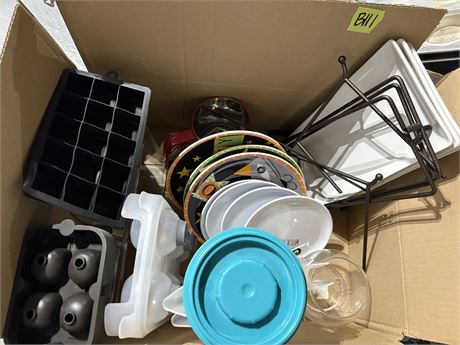 Tiered Food Serving Set, Plates, Round and Square Ice Cube Trays