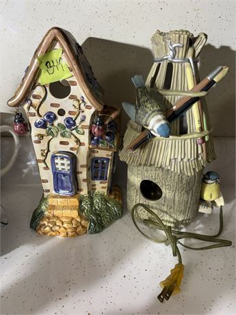 Birdhouse Decor and Light