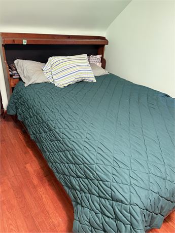 Headboard and Bed