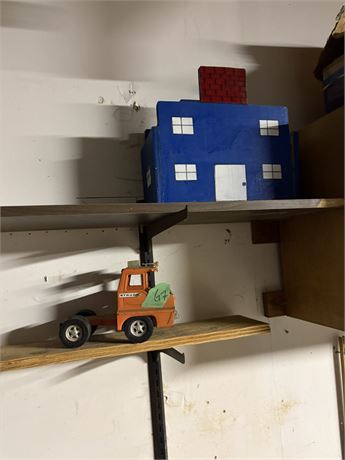 Toy Truck, House