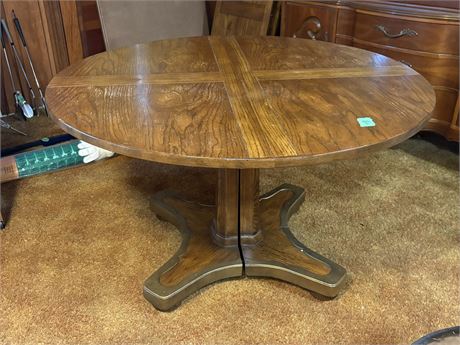 Round Wood Table, 2 Leaves