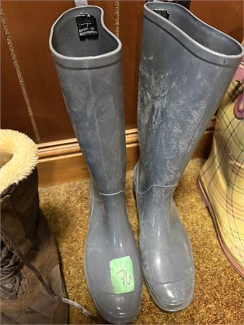 Rain Boots, Gray