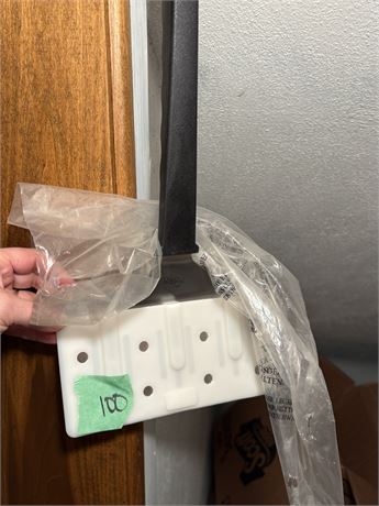Large Pampered Chef Spatula