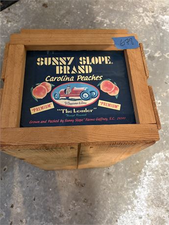 Carolina Peaches Crate