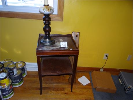 Vintage Table and Lamp