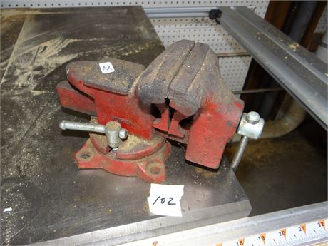 Small Vice  Basement