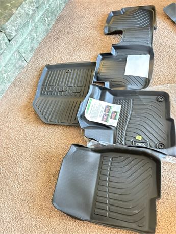 Viwik Floor Mats (New, No Info on Vehicle Type)