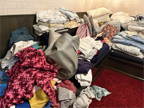 Blankets, Bedding Lot