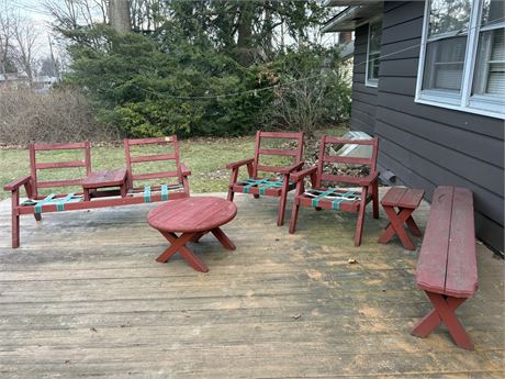 Outdoor Wood Furniture