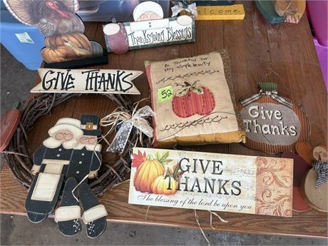 Thanksgiving Decor