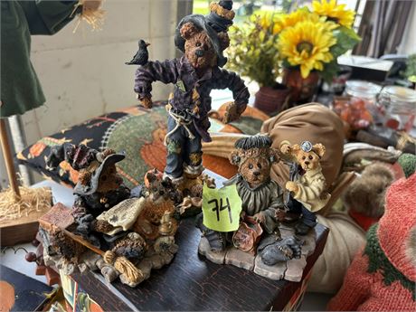Boyd Bear Figurines